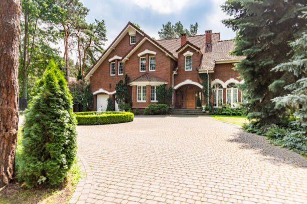 Best Driveway Resurfacing Pavers  in Newington, VA